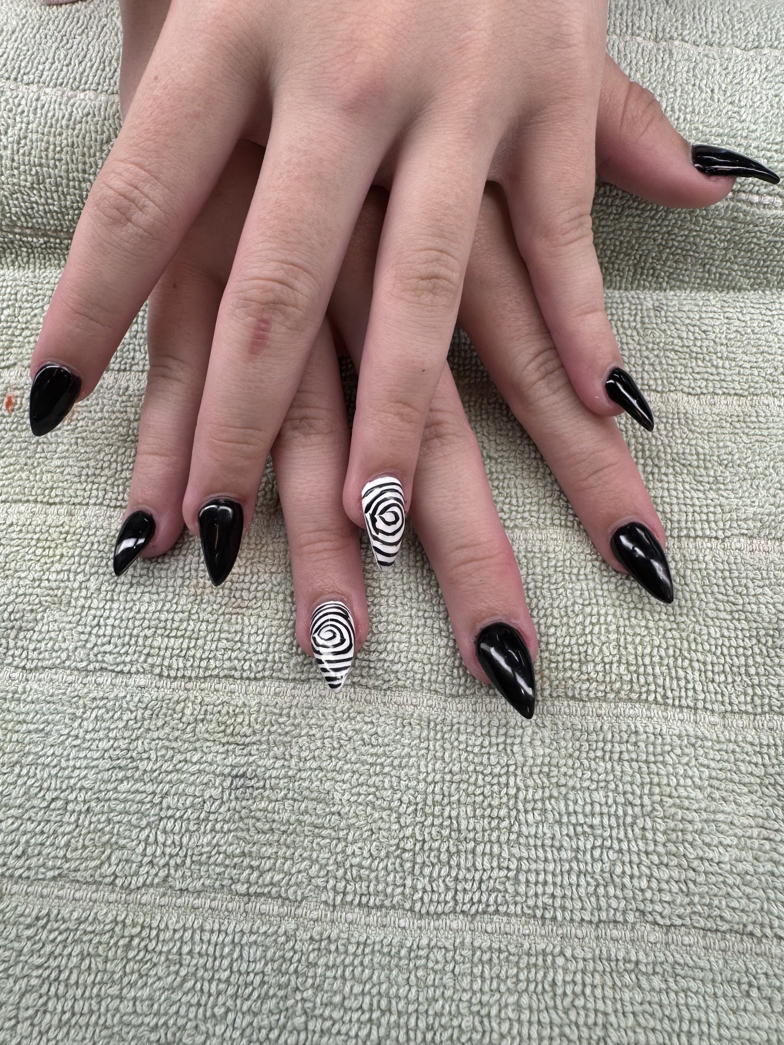 Solar Nail & Spa nail photo 3